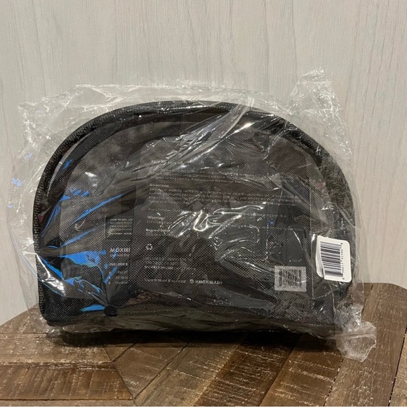 Magnetic Lashes deluxe set by Moxielash - Picture 5 of 5